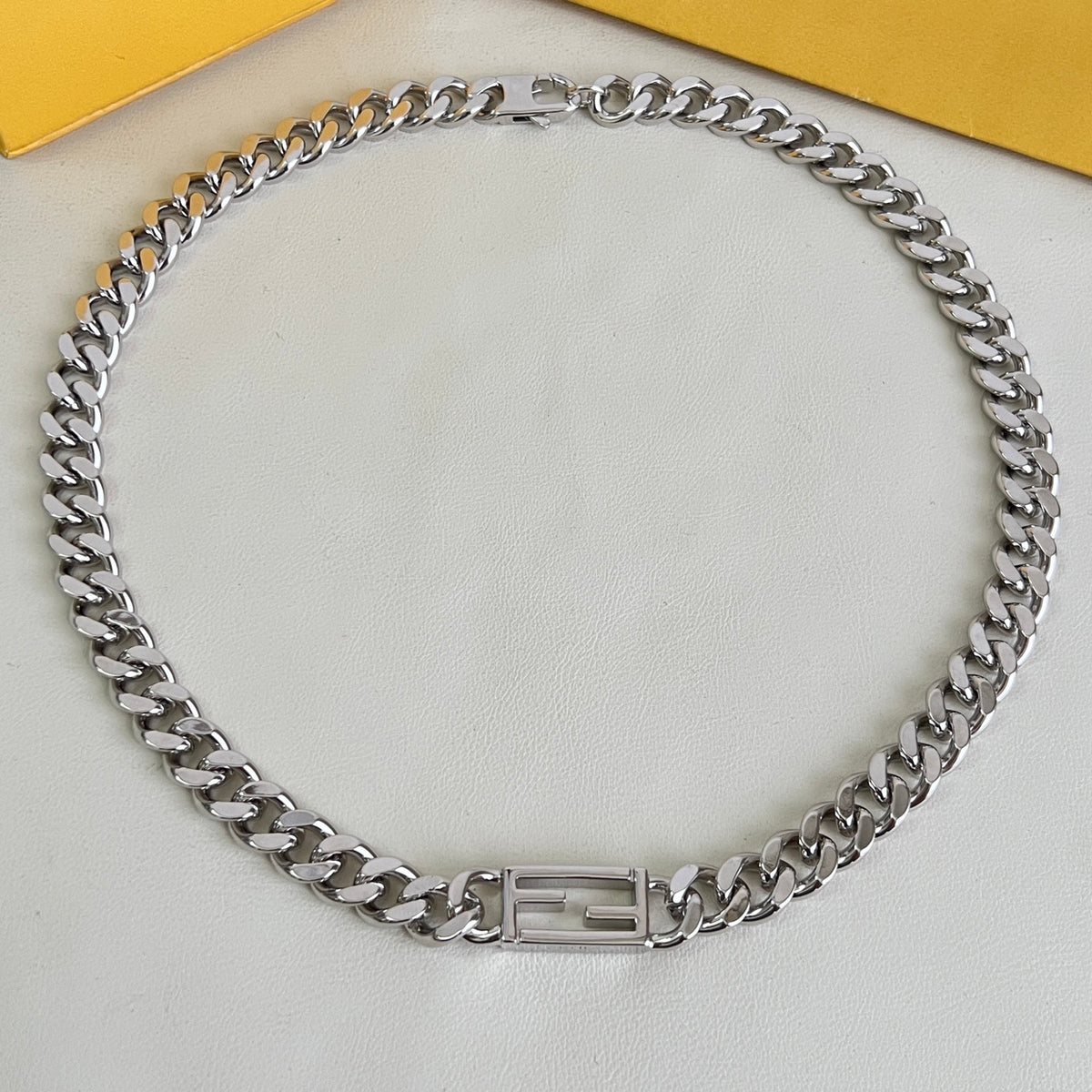 beige Necklace for kids - alternate angle view 4