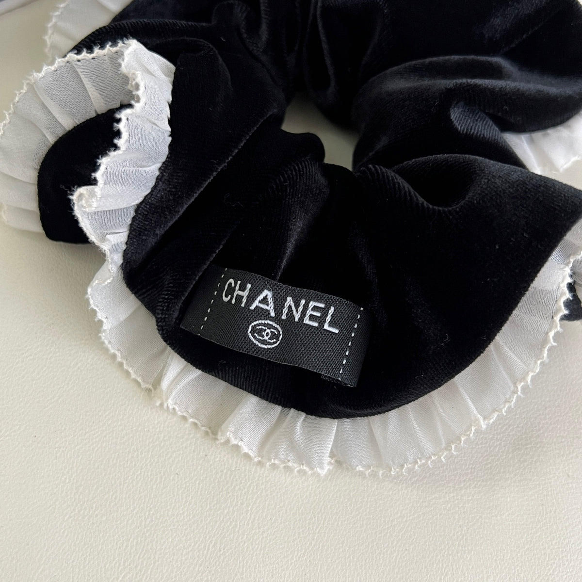 elegant Hair Tie for women - alternate angle view 6