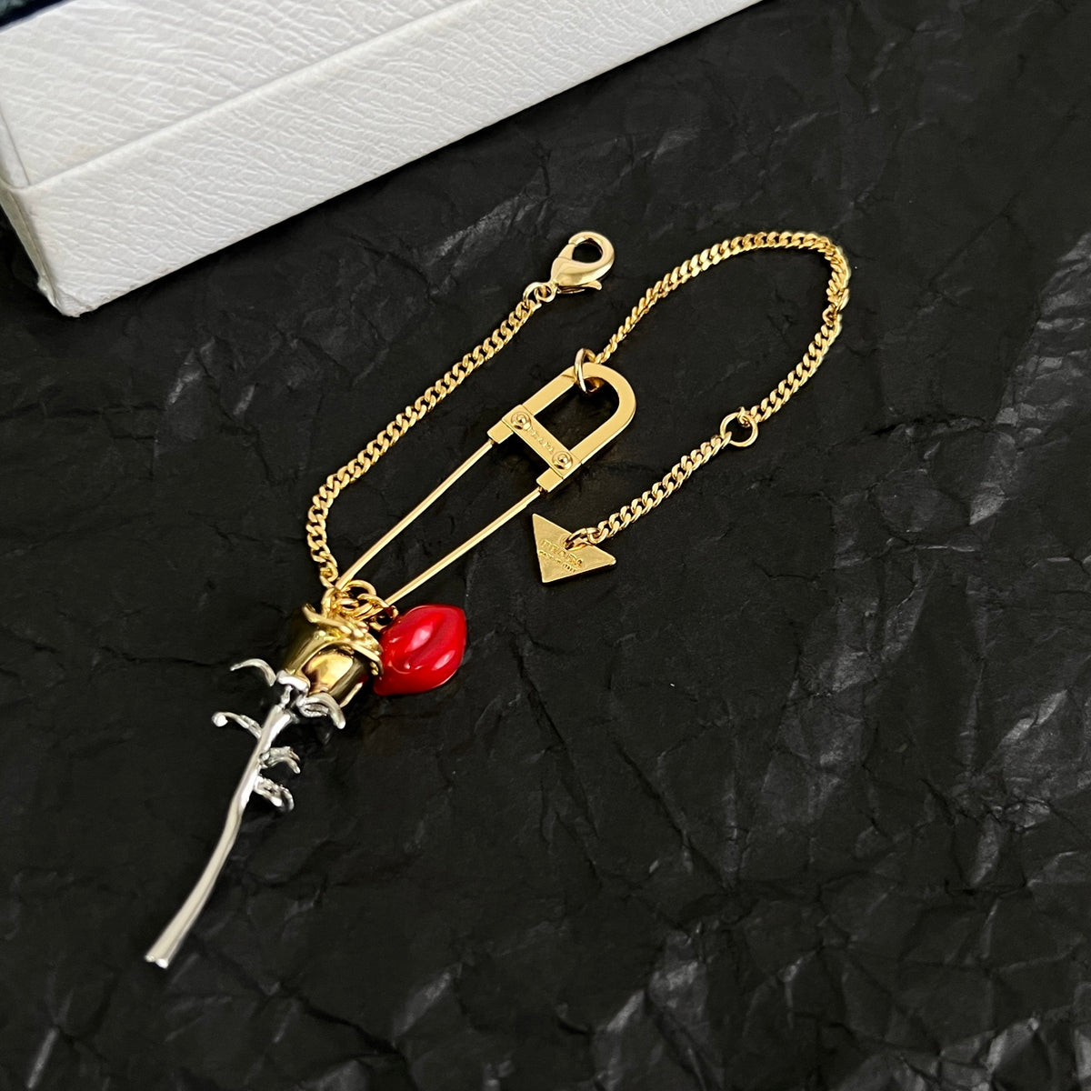 stylish Bracelet for women - alternate angle view 7