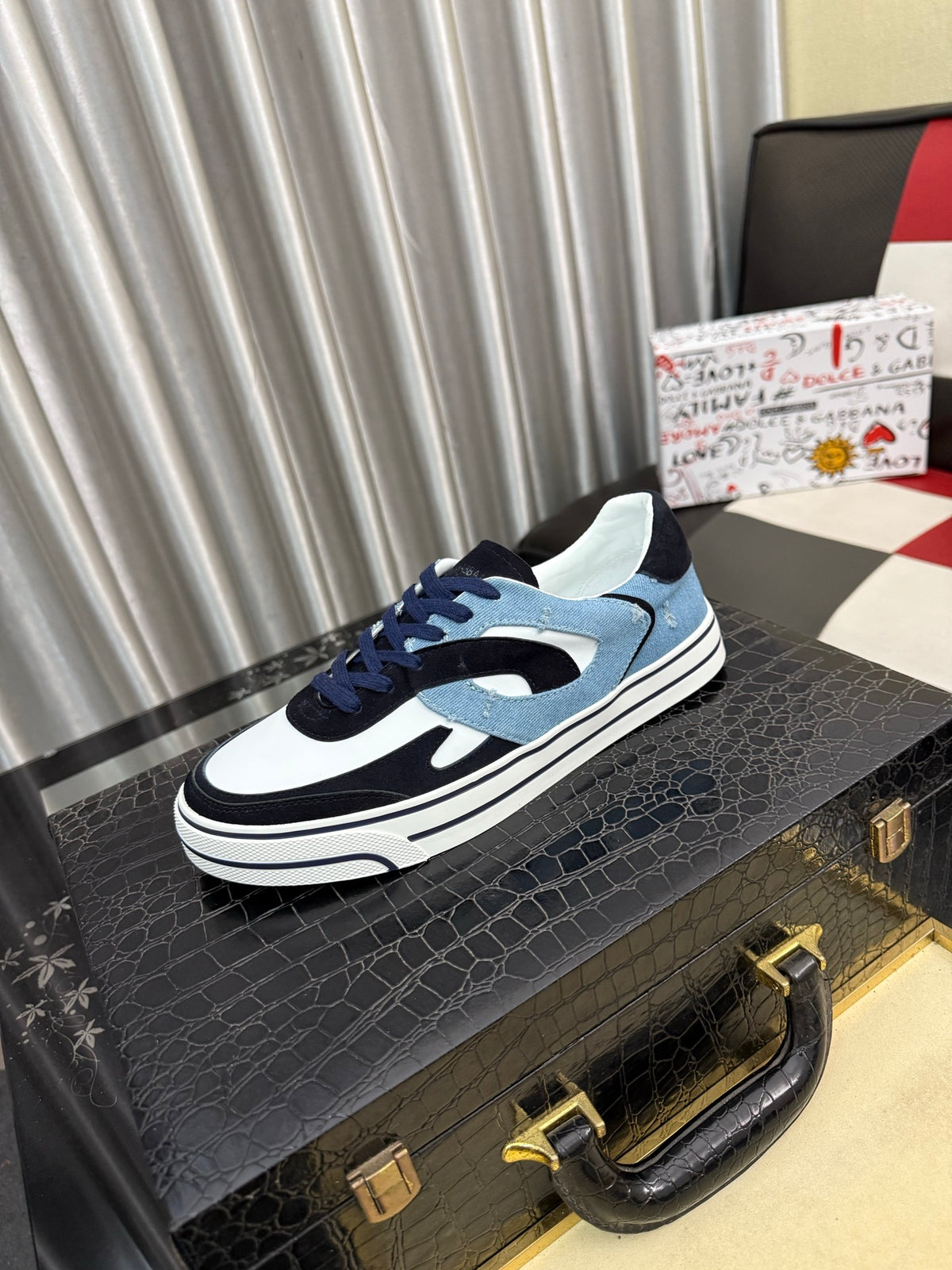 Dolce & Gabbana DG Silk Calfskin & Nubuck Casual Sneakers