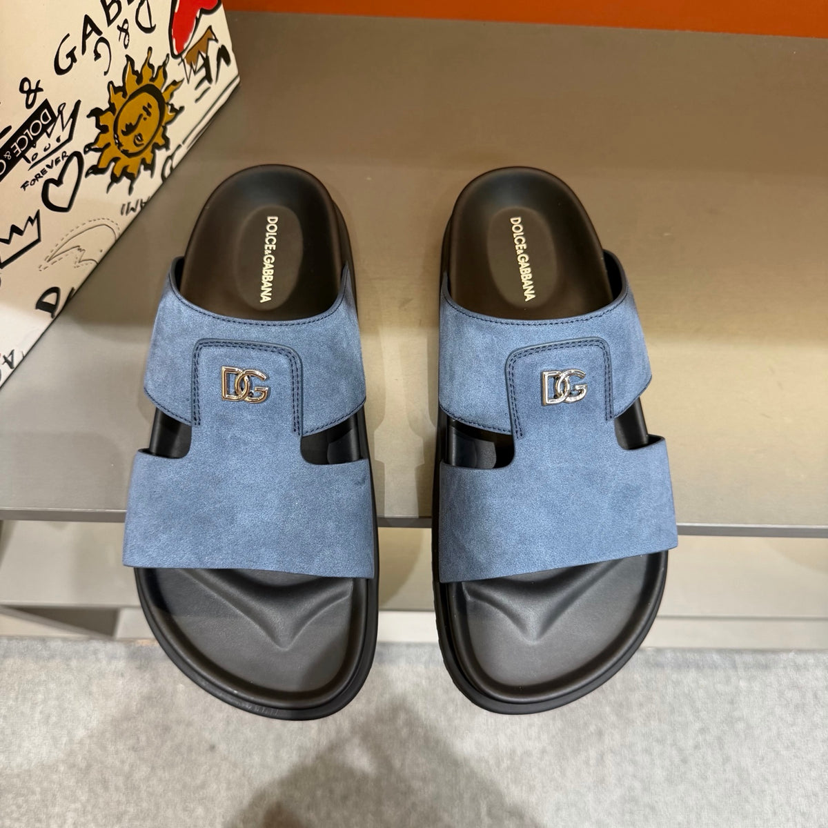 Dolce & Gabbana DG Men's Leather Strap Sandals with Aluminum Buckle