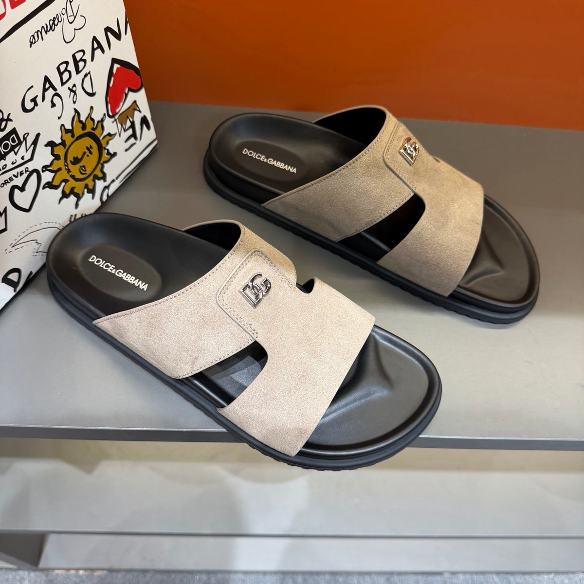 Dolce & Gabbana DG Men's Leather Strap Sandals with Aluminum Buckle
