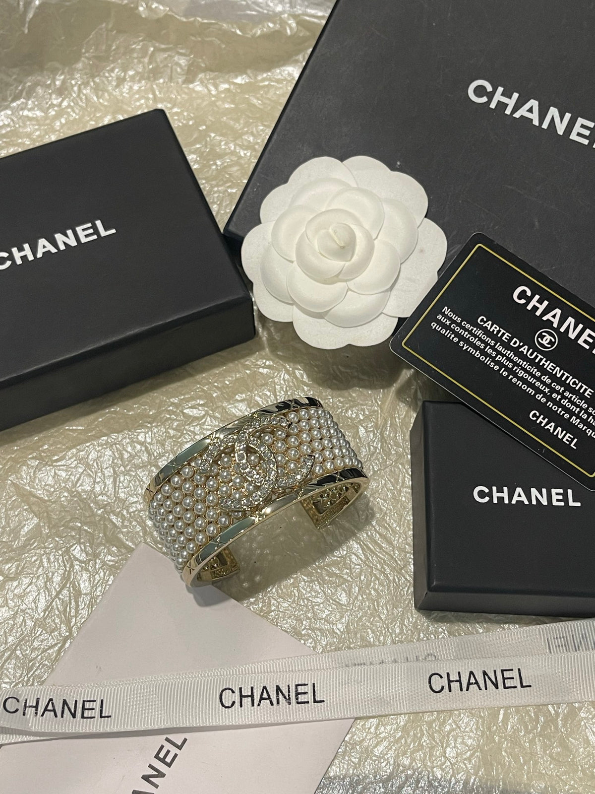 gold pearl Bangle for women - alternate angle view 9
