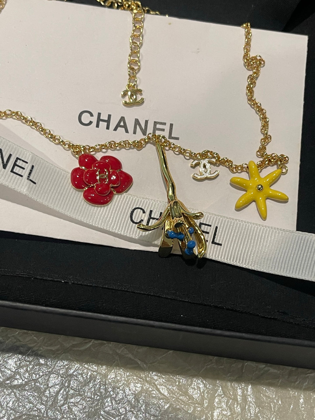 red floral Necklace for women - alternate angle view 6