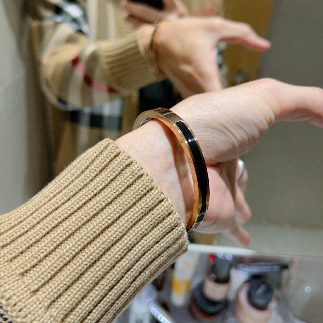 gold metal snake Bangle for women - alternate angle view 4