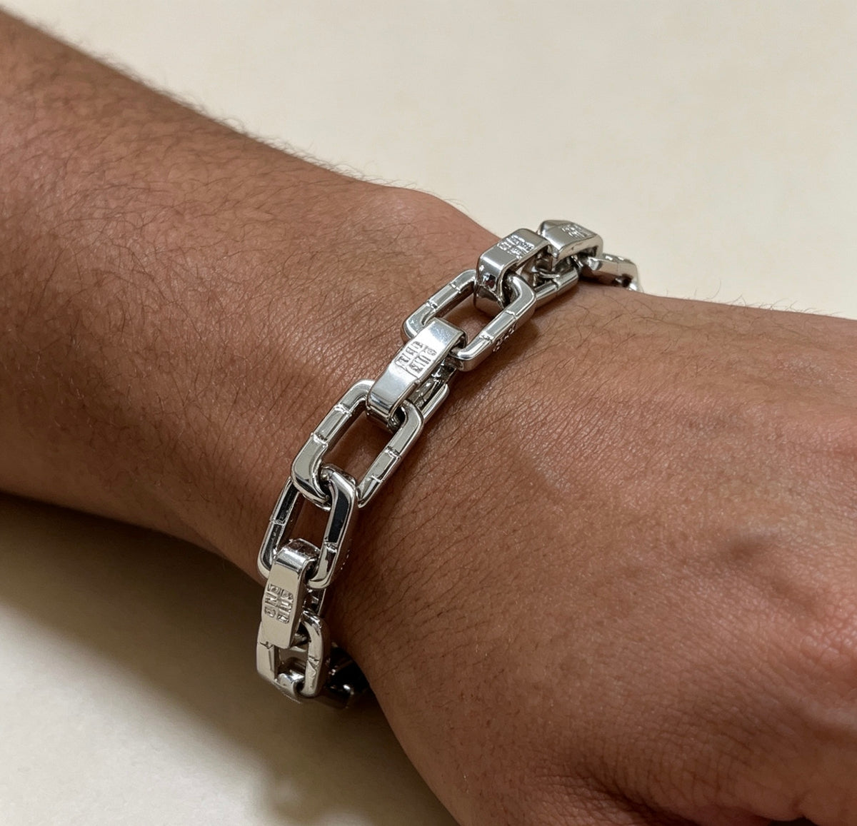 gold gold plated floral Bracelet for men - alternate angle view 3