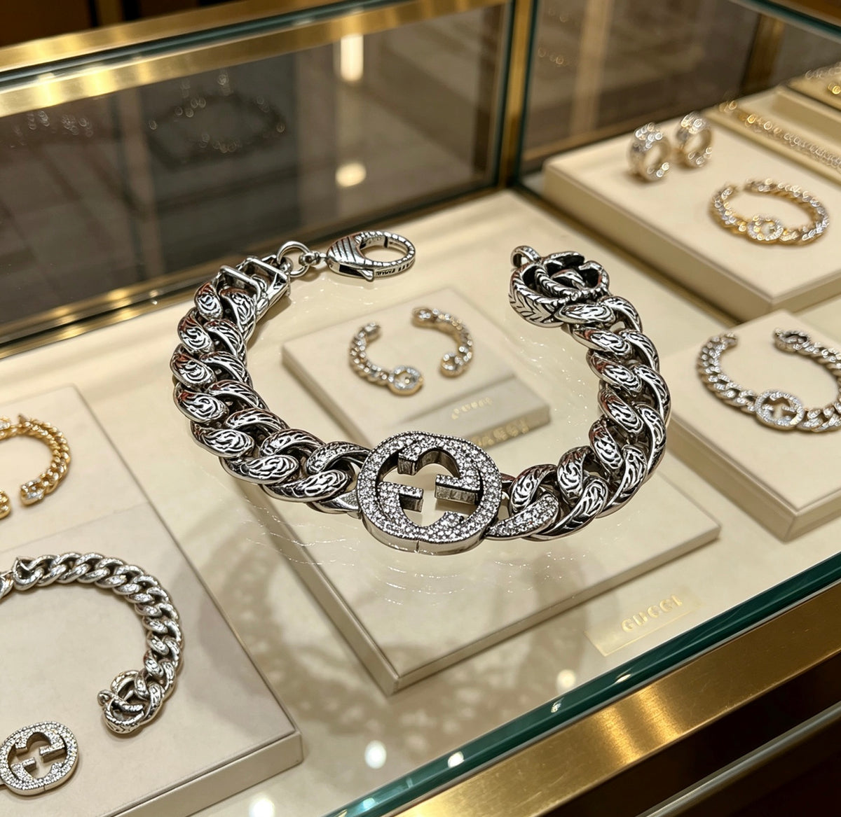 beige luxury Bracelet for men - alternate angle view 7
