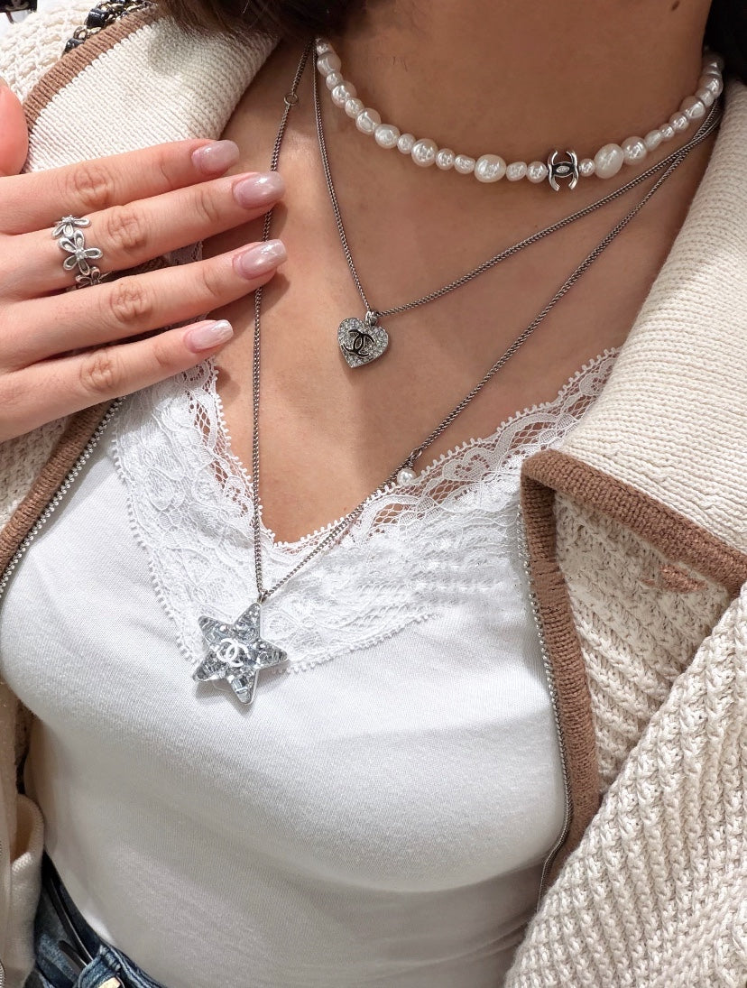 silver pearl Necklace for women - alternate angle view 9