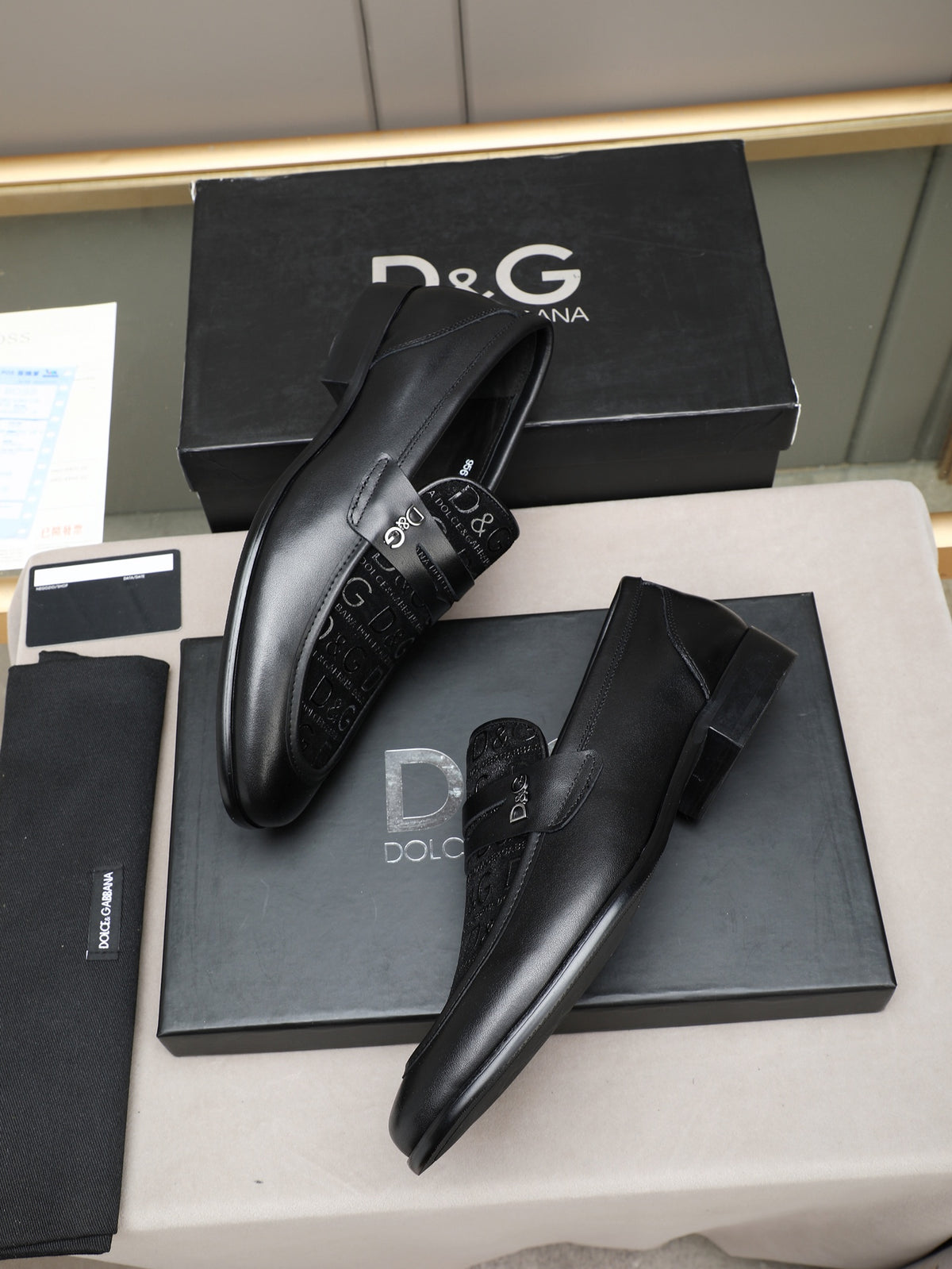 Dolce & Gabbana DG Men's Handcrafted Formal Dress Shoes