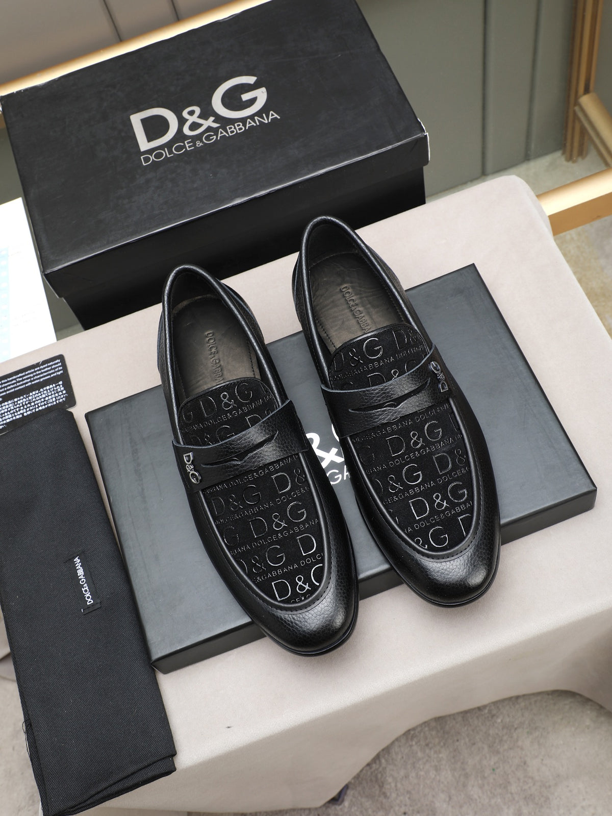 Dolce & Gabbana DG Men's Handcrafted Formal Dress Shoes