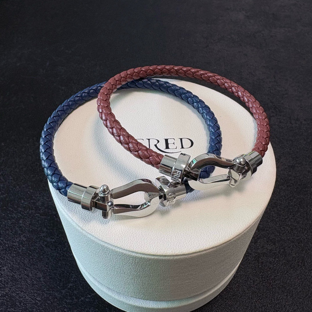 silver genuine leather versatile Bracelet for men - alternate angle view 8