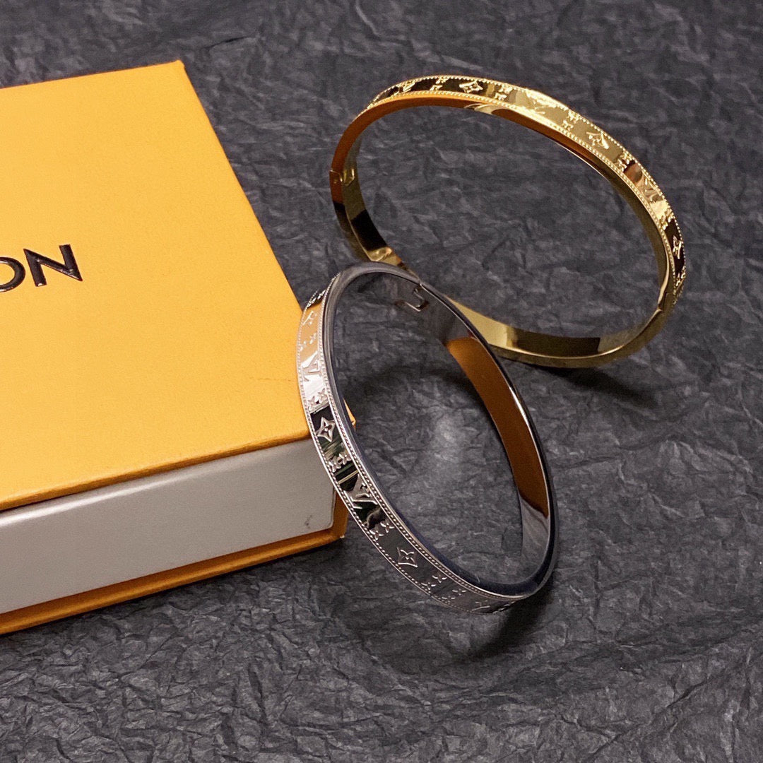 unisex Bangle for men - alternate angle view 6