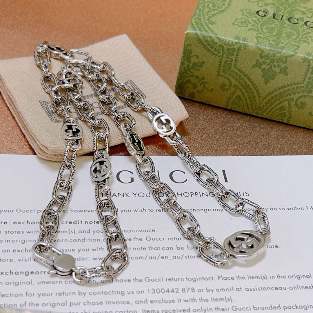 antique chain Necklace for women - alternate angle view 5