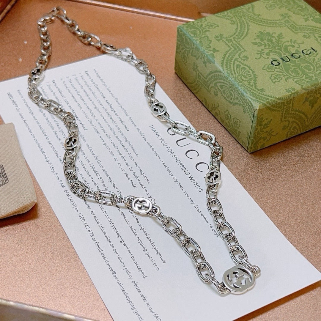 antique chain Necklace for women - alternate angle view 8