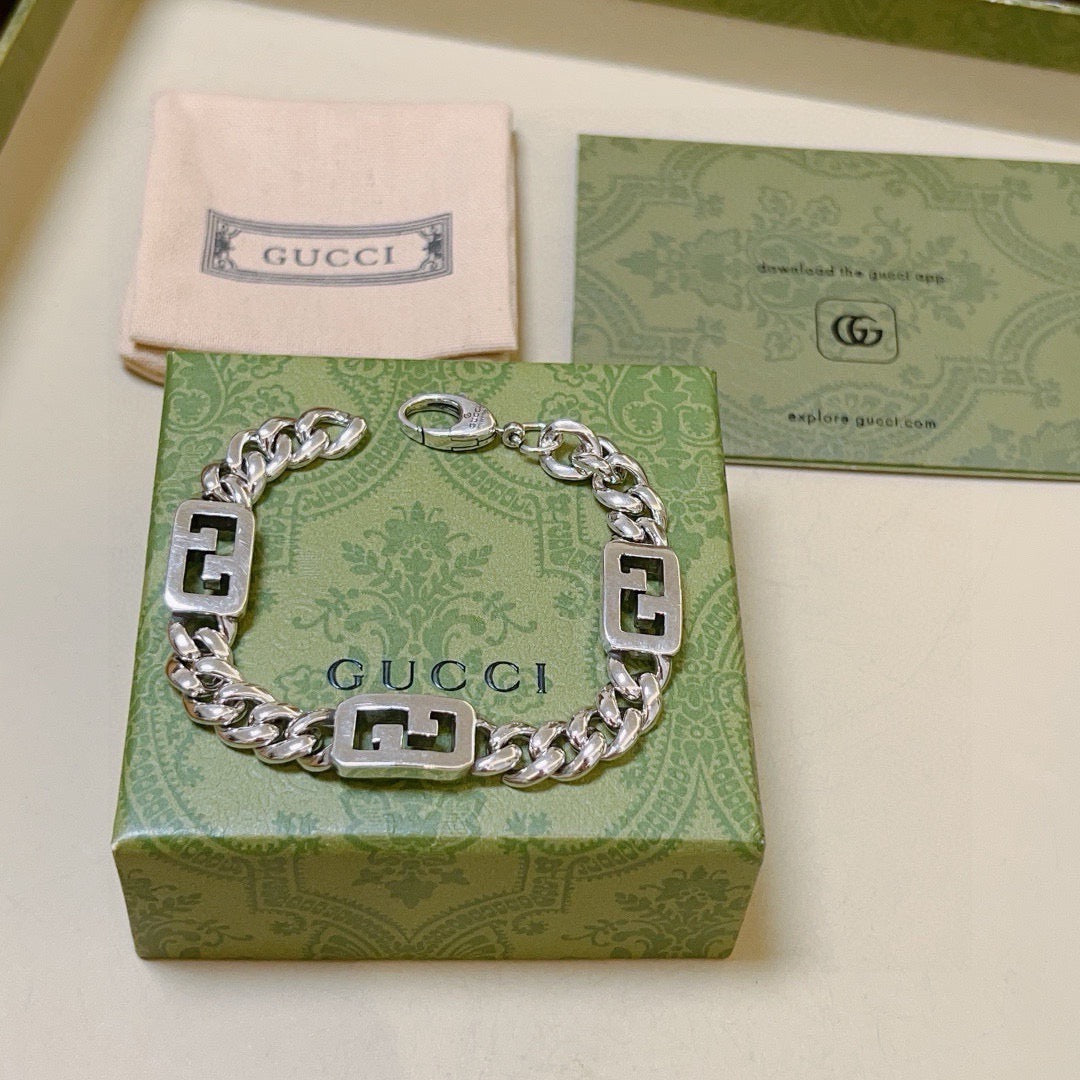 beige delicate Bracelet for men - alternate angle view 2