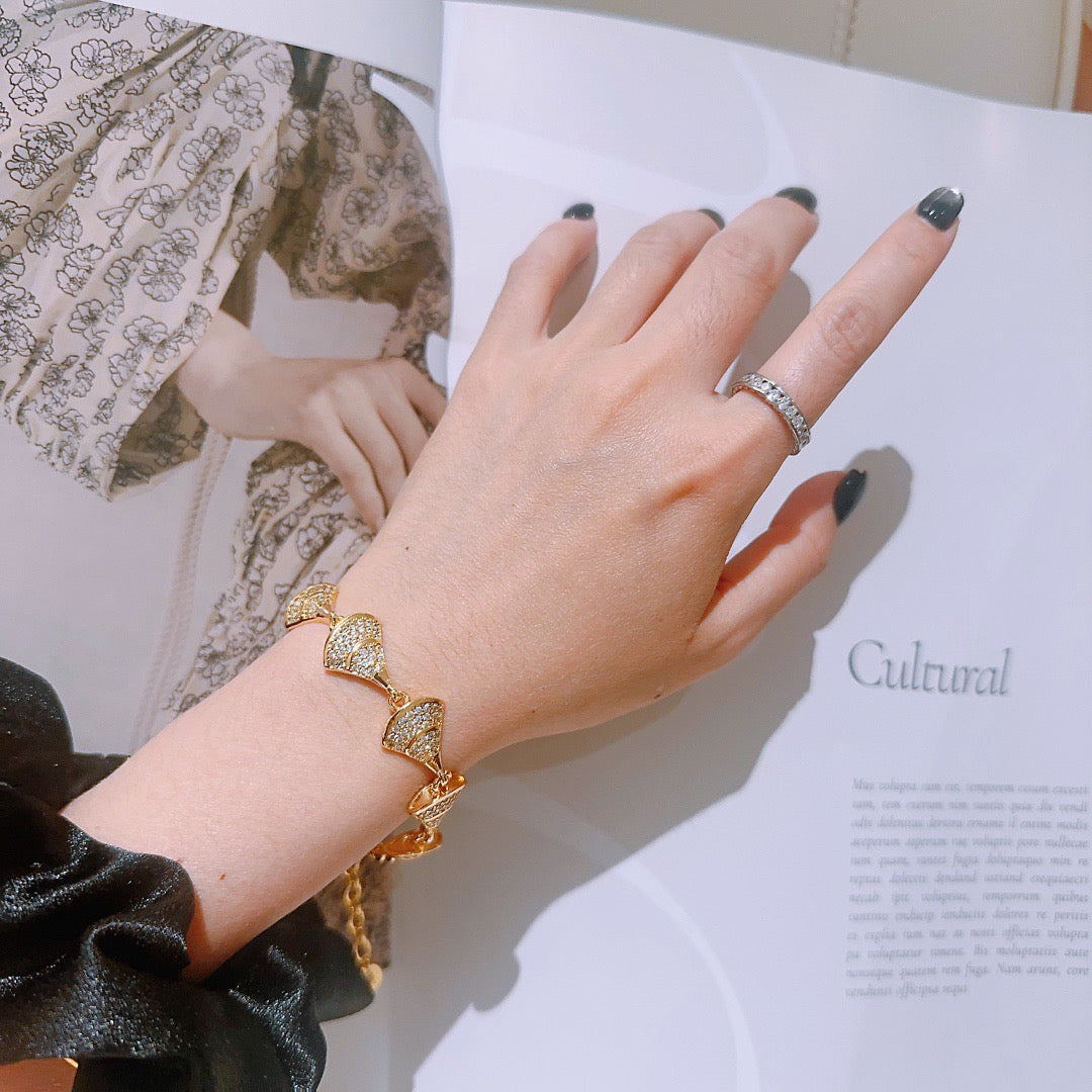 gold minimalist Ring for men - alternate angle view 6