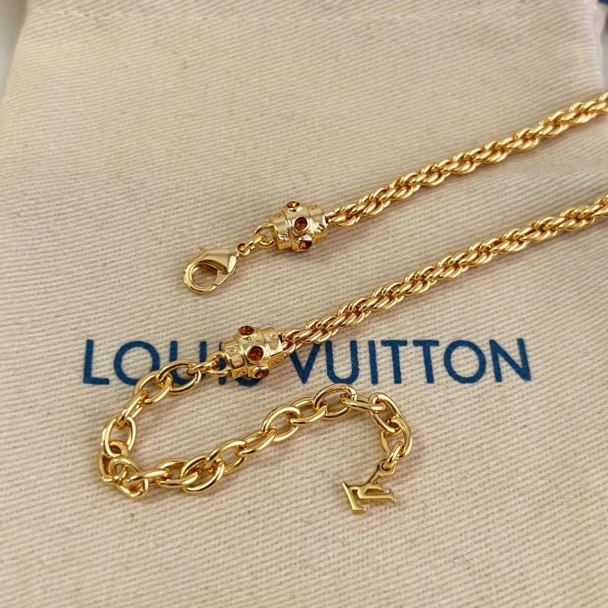 vintage Necklace for men - alternate angle view 9