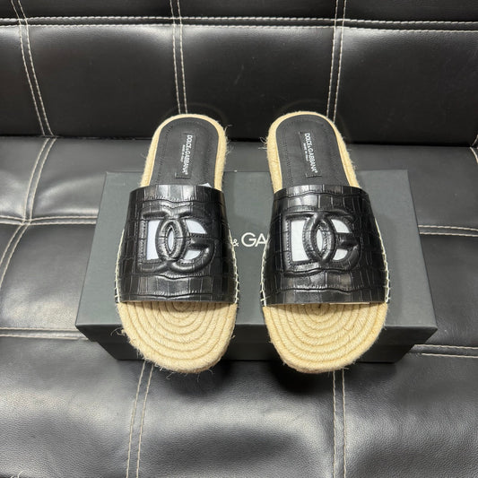 Dolce & Gabbana DG Men's Leather Strap Sandals with Aluminum Buckle