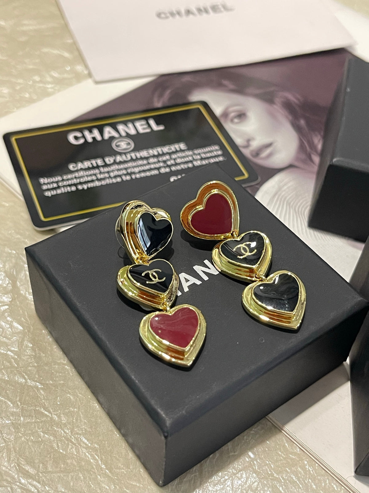 black and gold heart Drop Earrings for women - alternate angle view 10