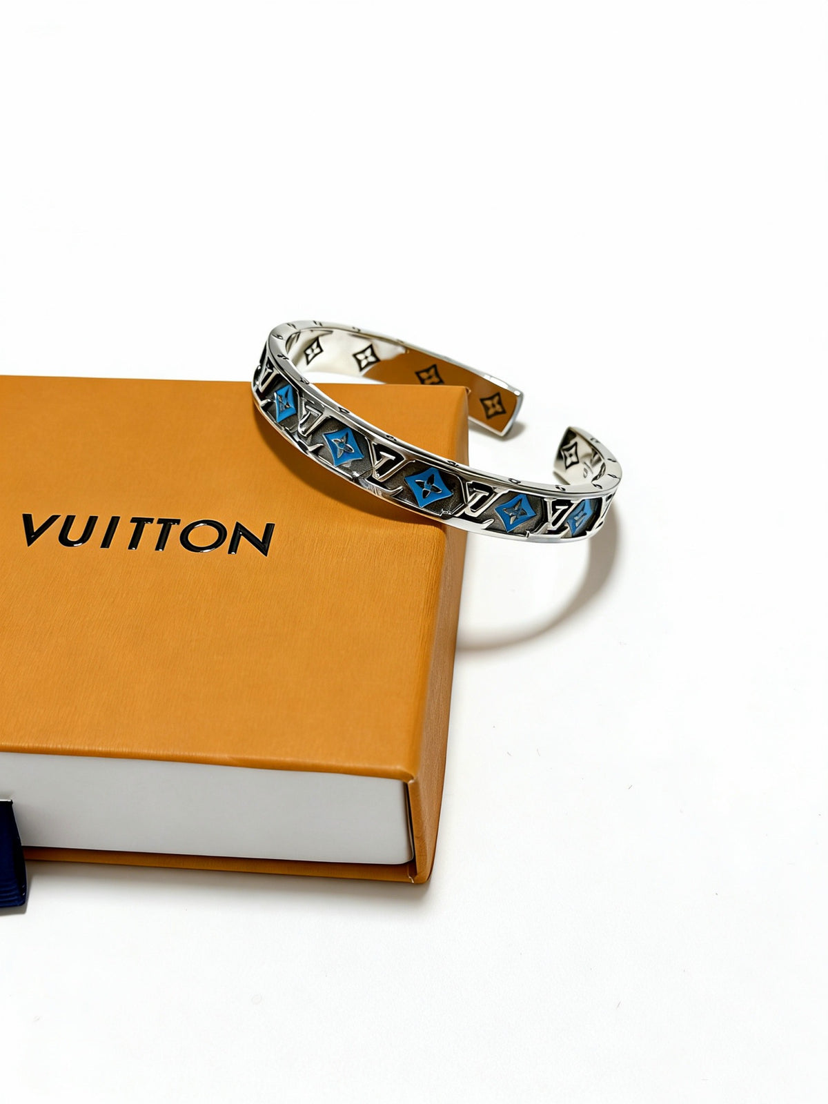 antique chain Bangle for men - product detail view