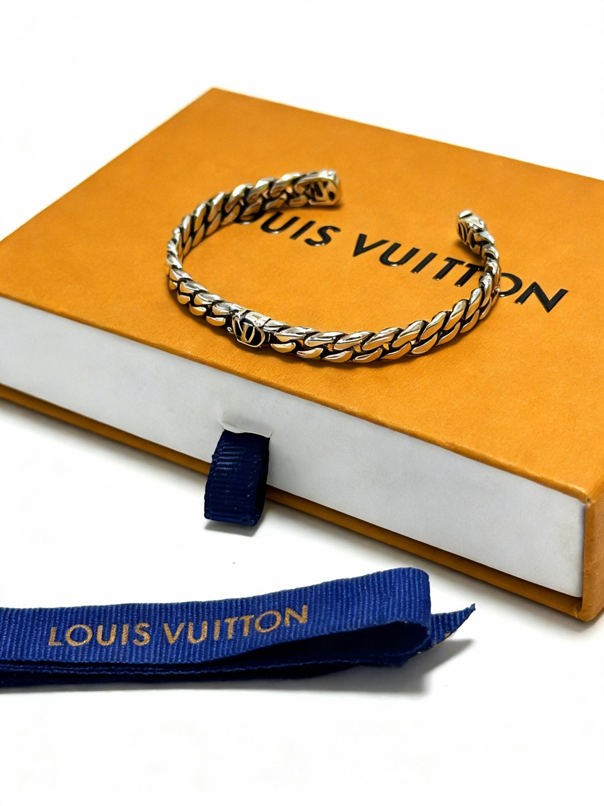 antique chain Bangle for men - alternate angle view 5