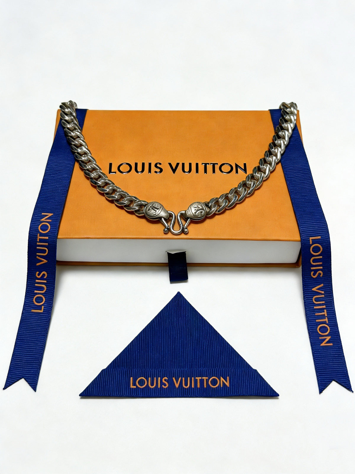 antique chain Necklace for men - alternate angle view 5