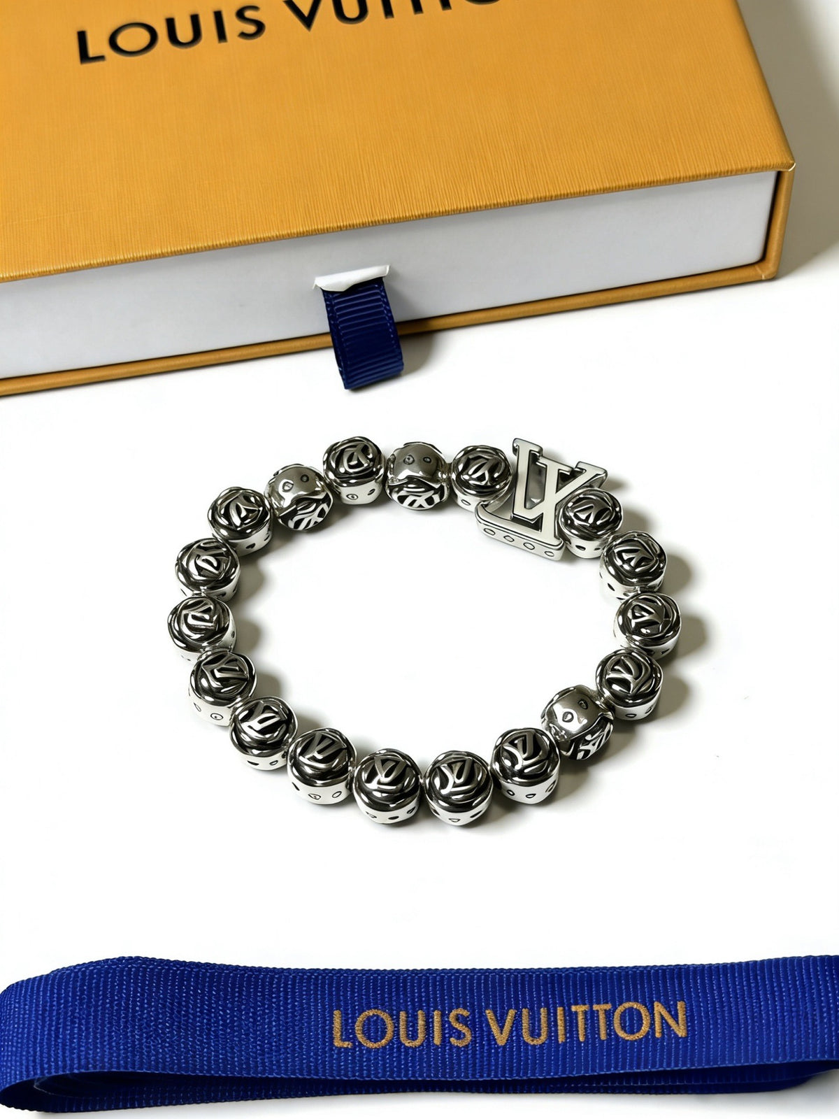 antique chain Bracelet for men - alternate angle view 4