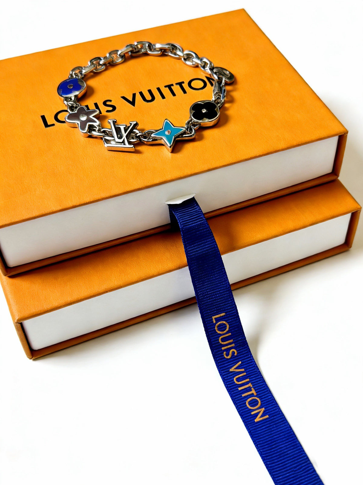 antique chain Bracelet for men - alternate angle view 7