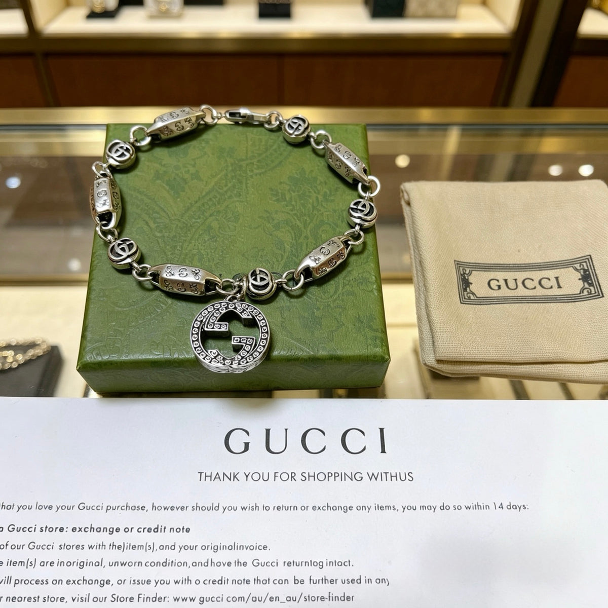 beige delicate Bracelet for men - alternate angle view 4