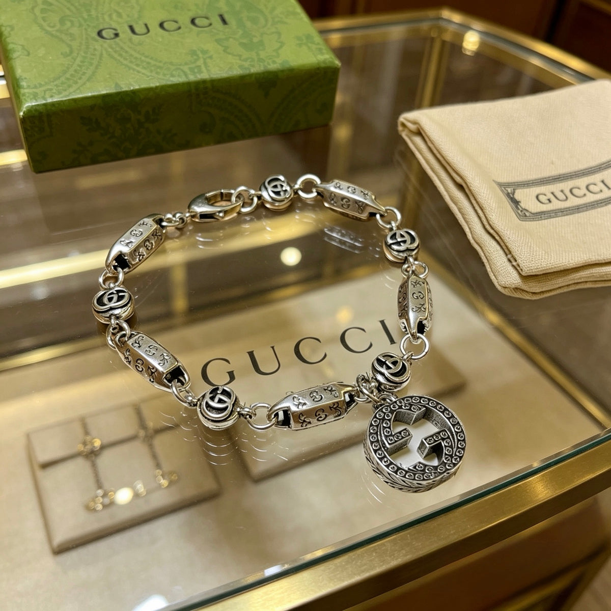 beige delicate Bracelet for men - alternate angle view 8