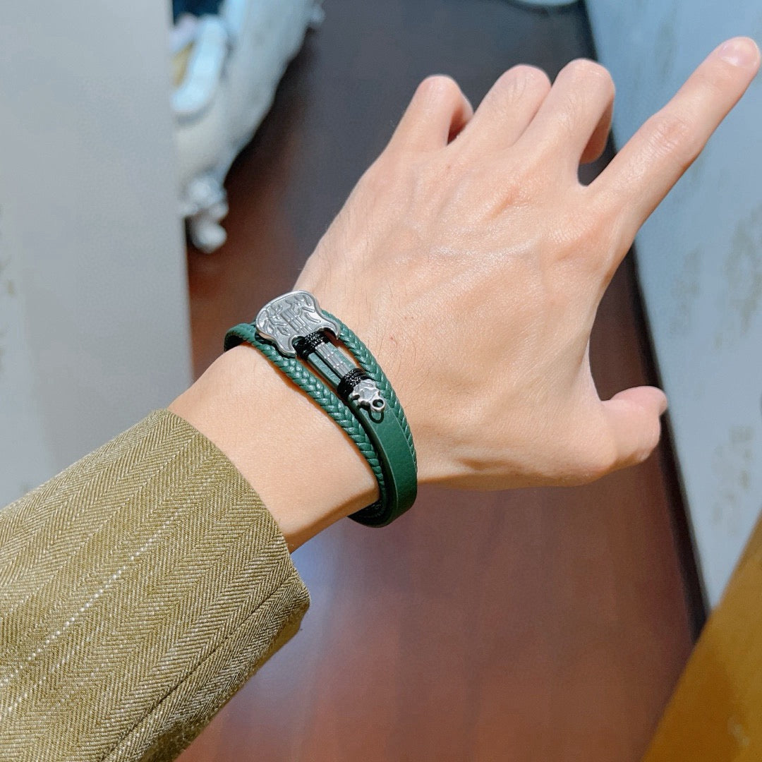 antique genuine leather double g Bracelet for women - alternate angle view 6