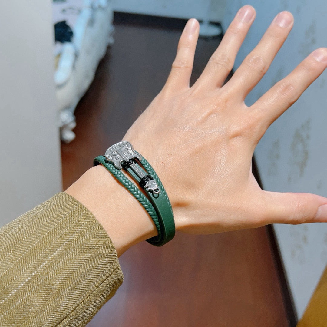 antique genuine leather double g Bracelet for women - alternate angle view 3