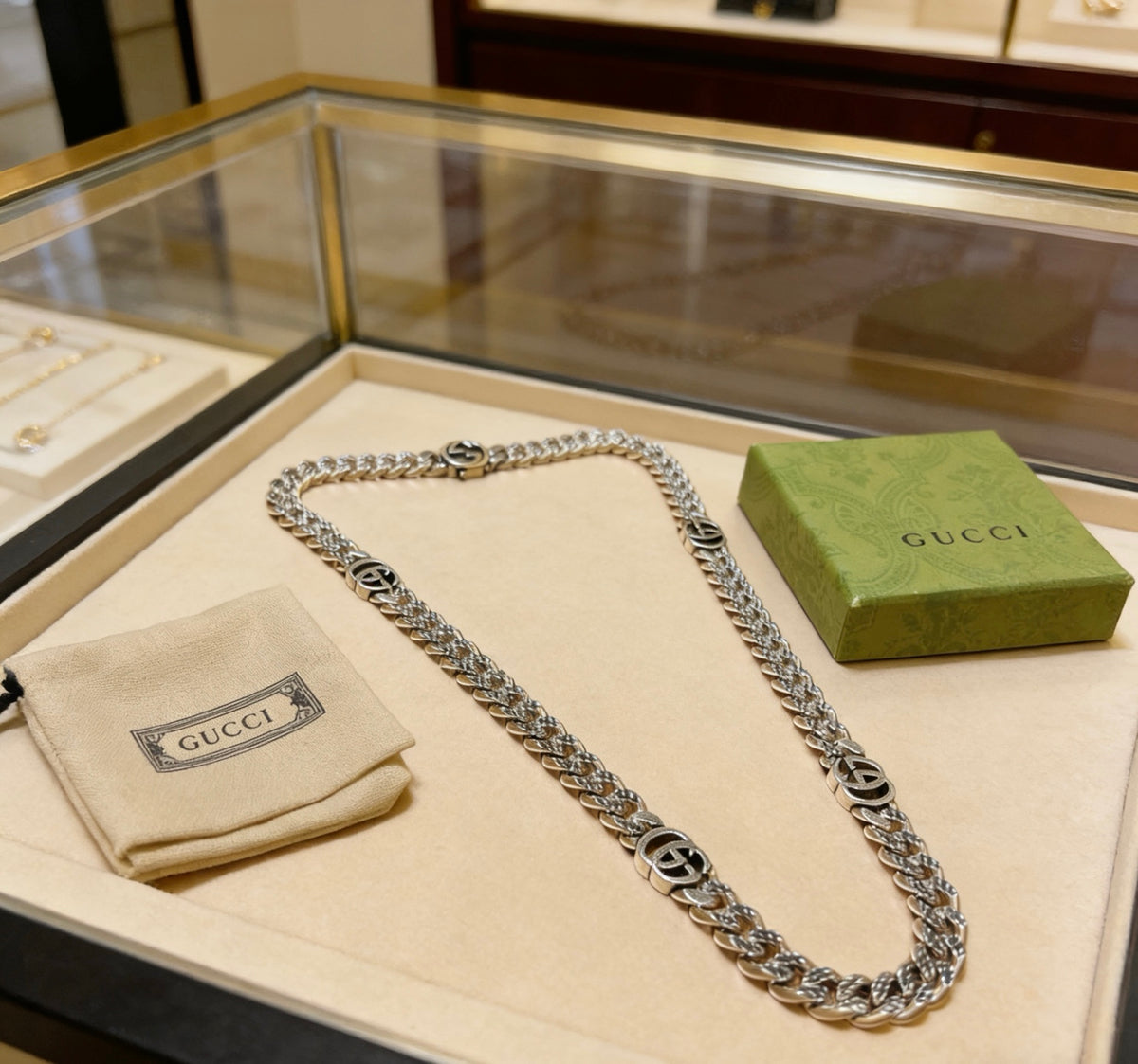 antique chain Jewelry Set for women - alternate angle view 4