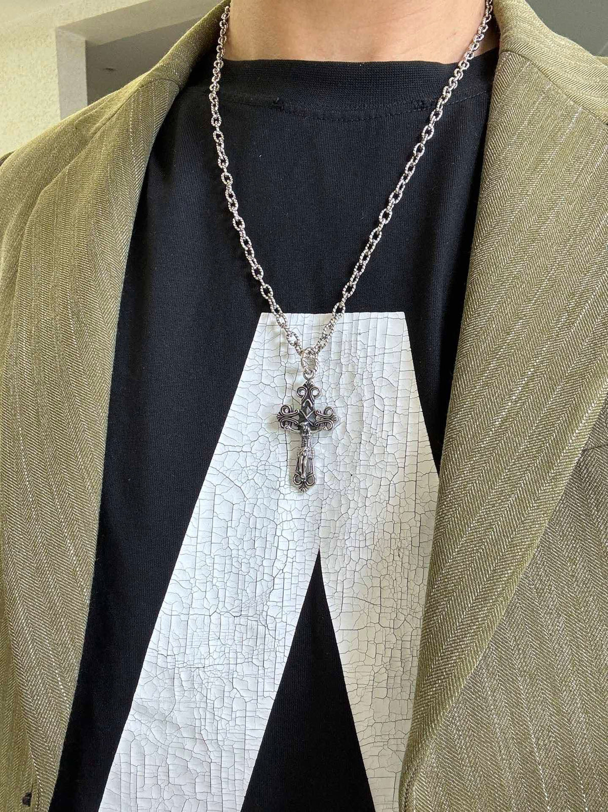 antique double g Necklace for women - alternate angle view 9