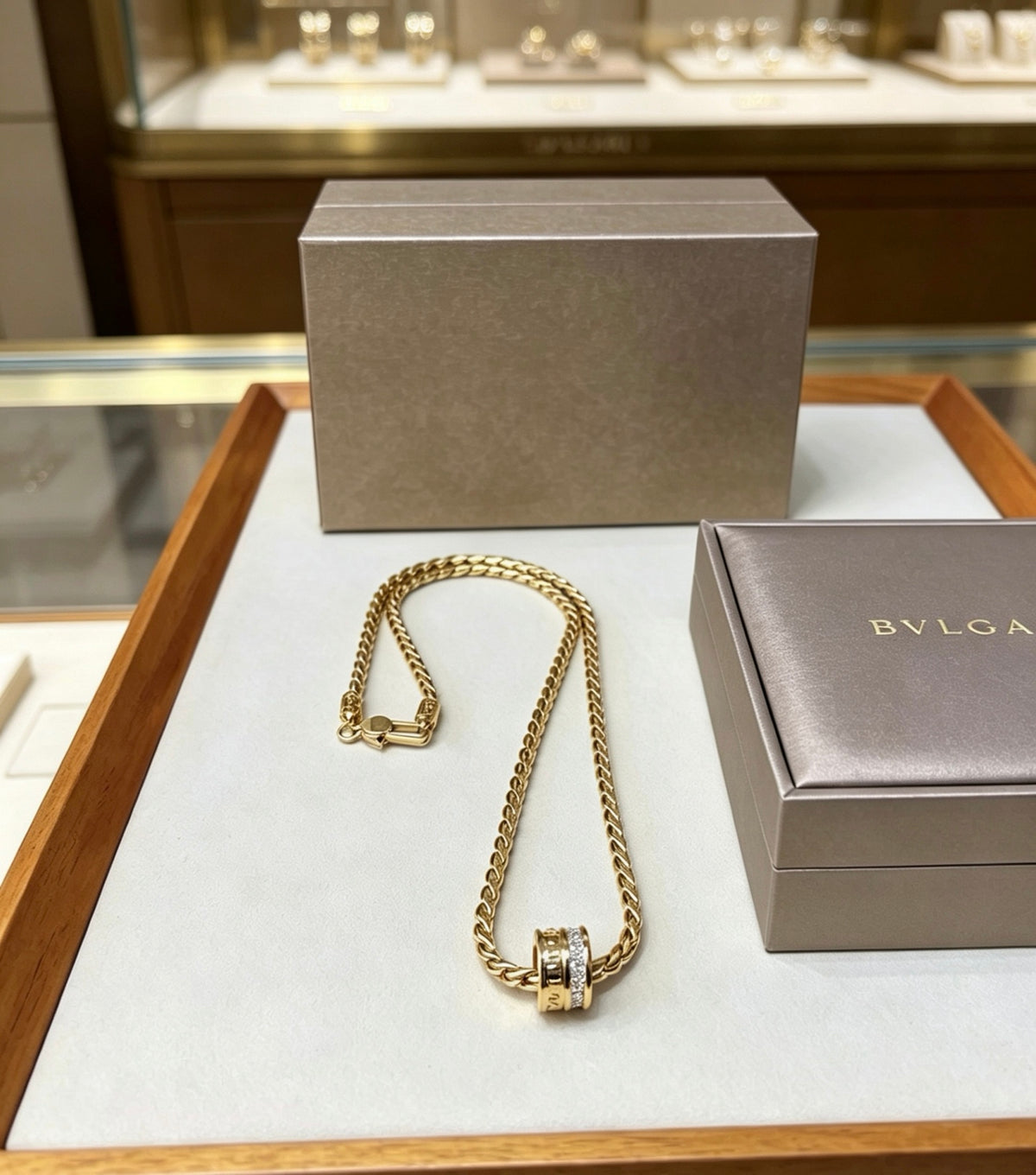 gold minimalist Ring for men - alternate angle view 7