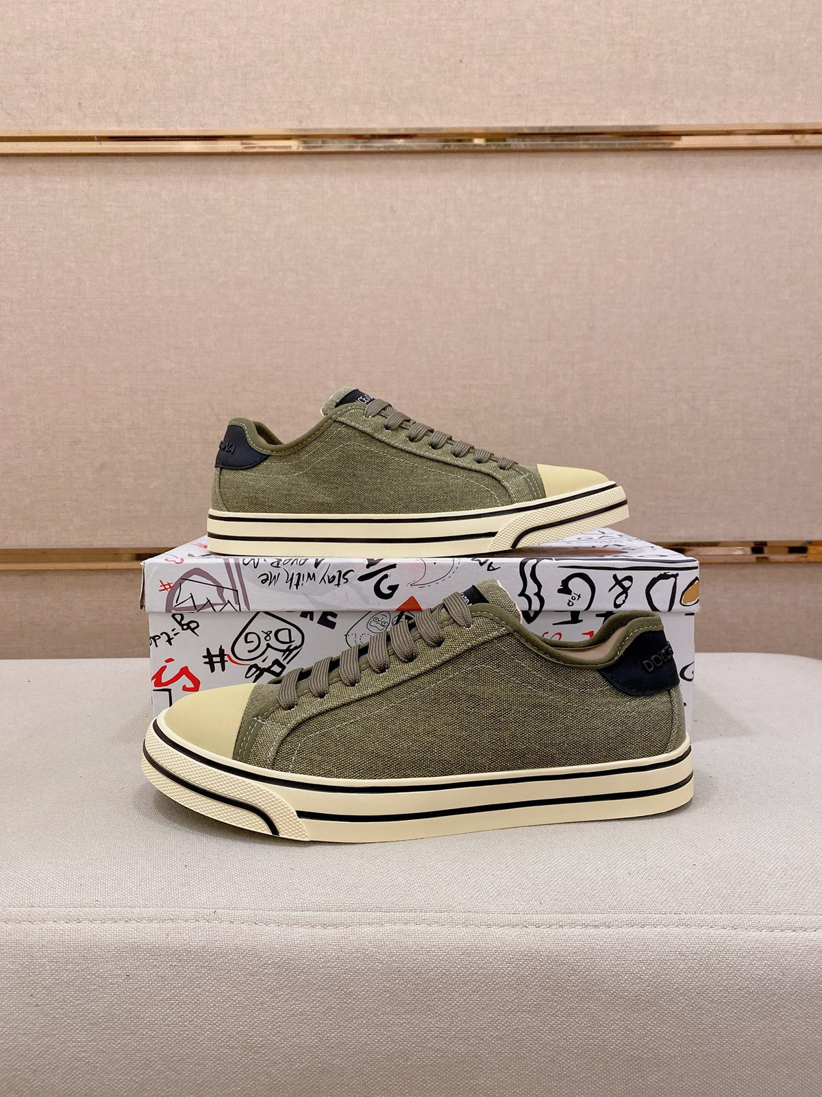 Dolce & Gabbana DG Men's Fashion Athletic Casual Sneakers