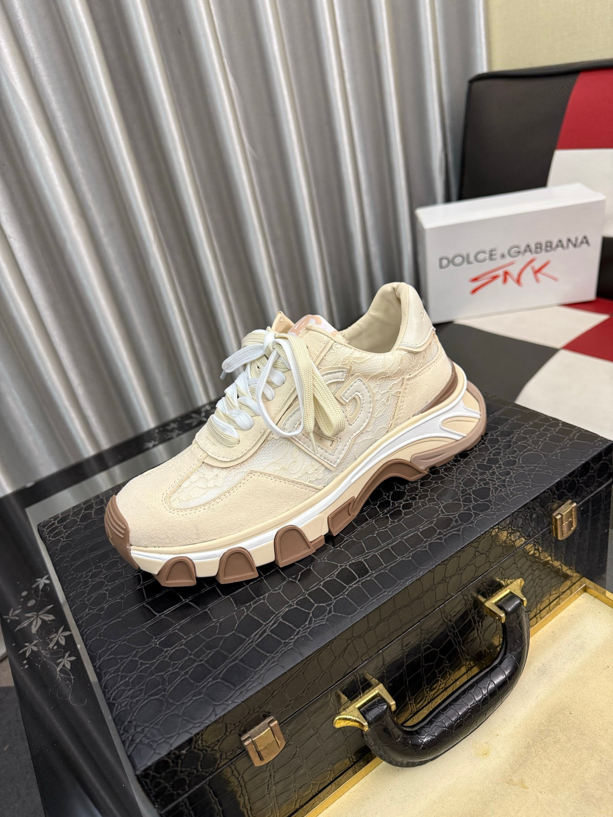 Dolce & Gabbana DG Silk Calfskin & Nubuck Casual Sneakers