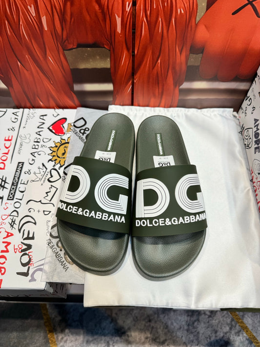 Dolce & Gabbana DG Men's Embossed-Logo PVC Slides