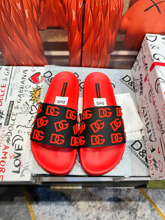 Dolce & Gabbana DG Men's Embossed-Logo PVC Slides