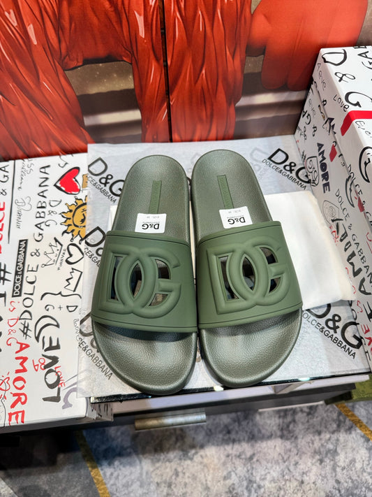 Dolce & Gabbana DG Men's Embossed-Logo PVC Slides