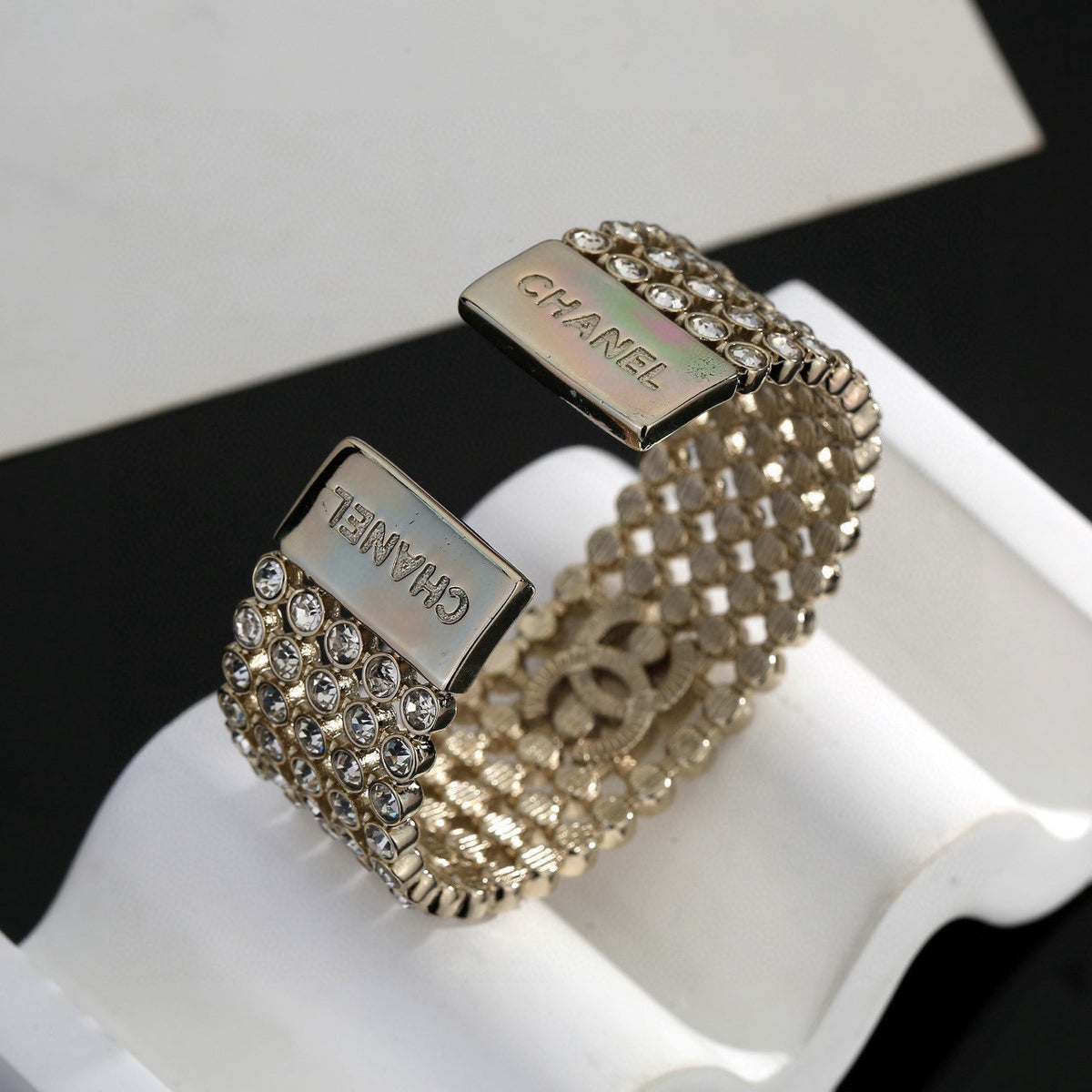 elegant Bangle for women - alternate angle view 4