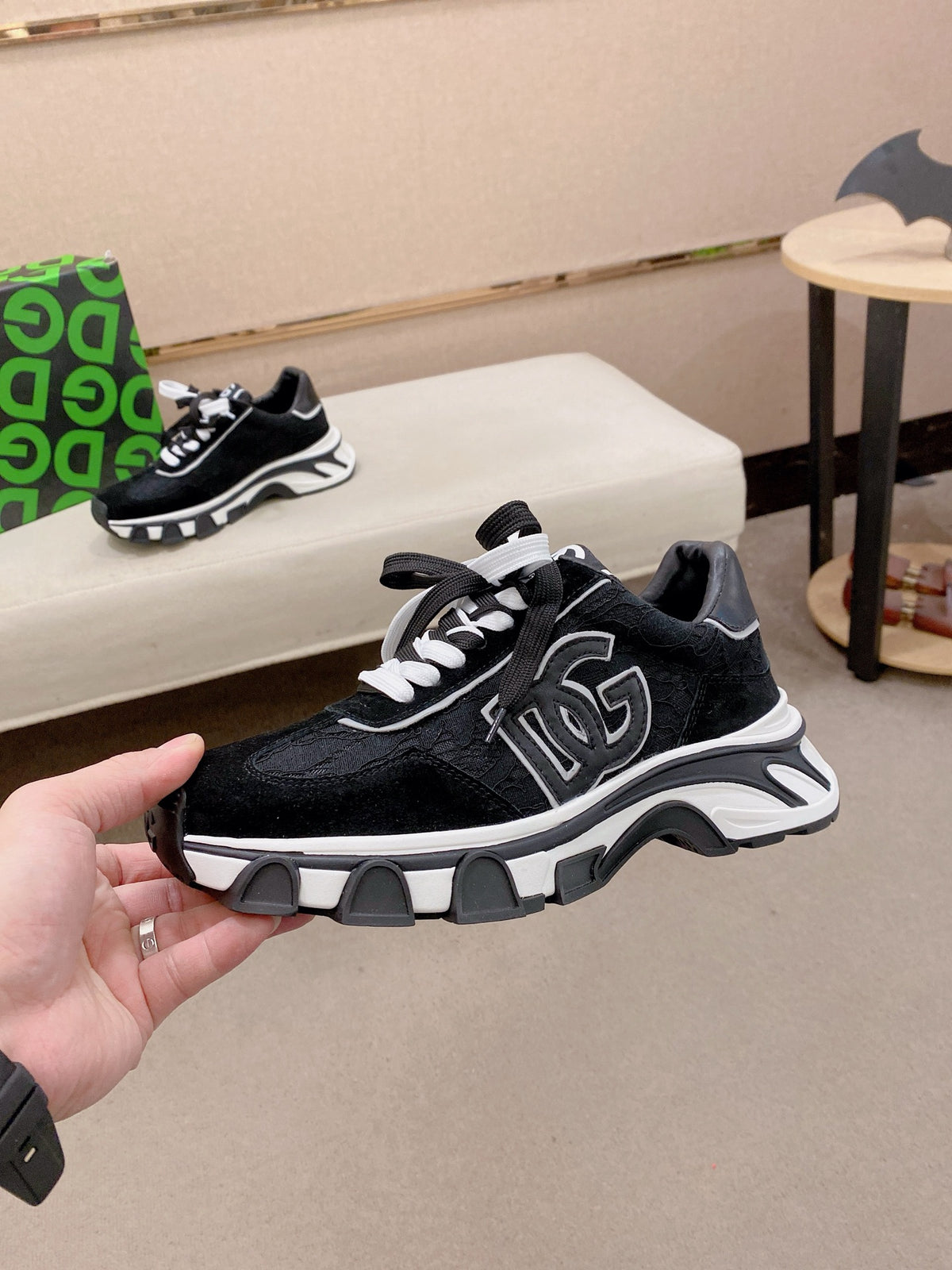 Dolce & Gabbana DG Couple's Athletic Casual Sneakers
