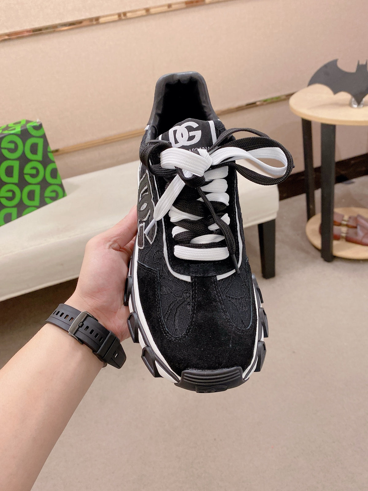 Dolce & Gabbana DG Couple's Athletic Casual Sneakers