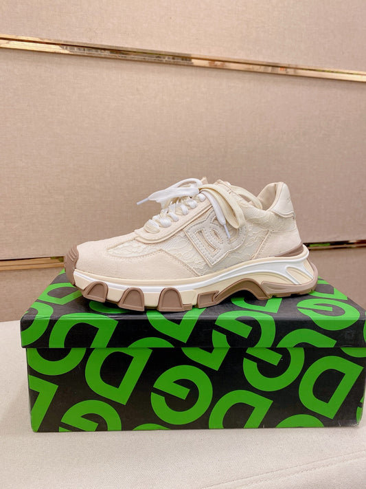 Dolce & Gabbana DG Couple's Athletic Casual Sneakers