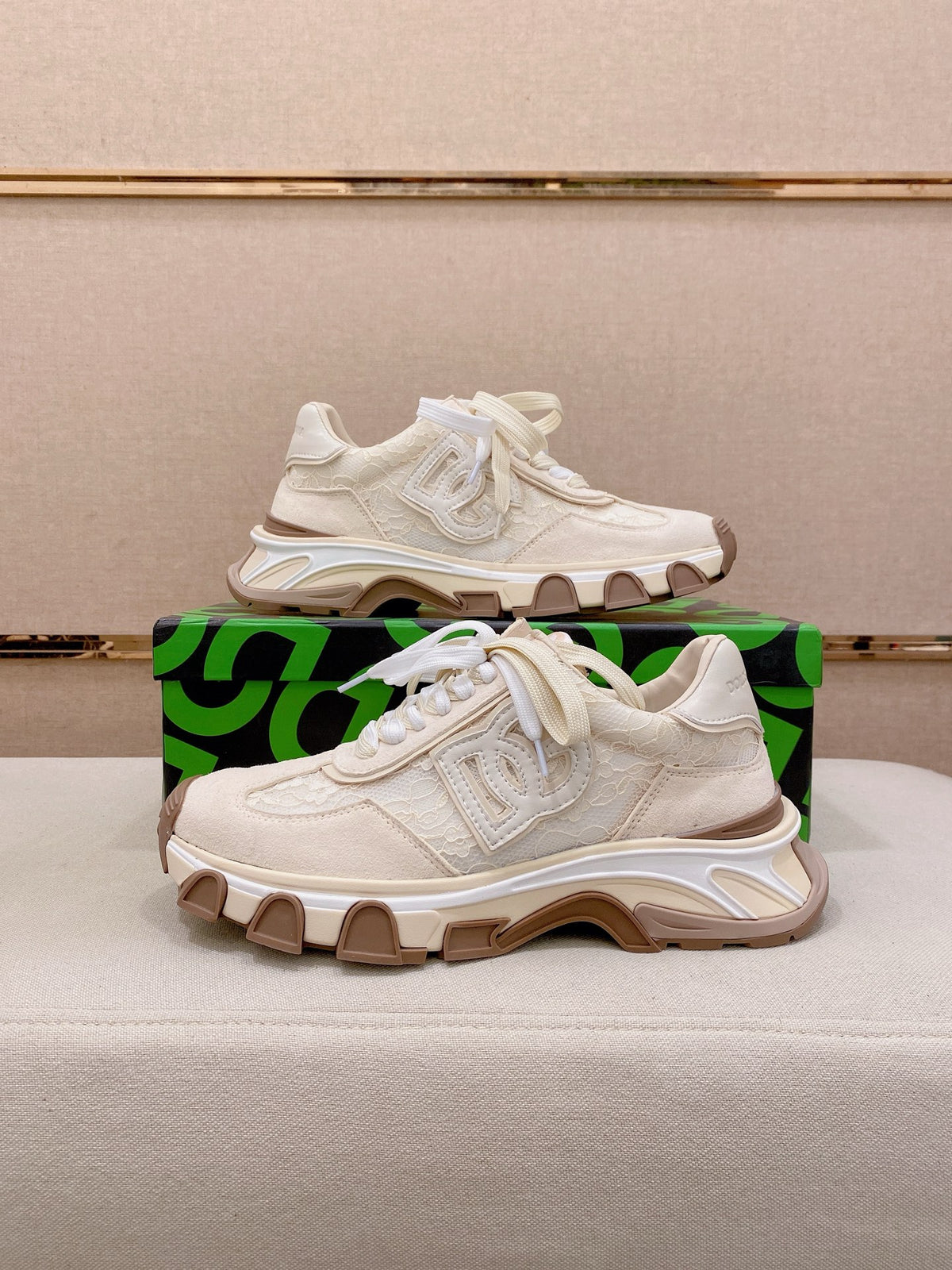 Dolce & Gabbana DG Couple's Athletic Casual Sneakers