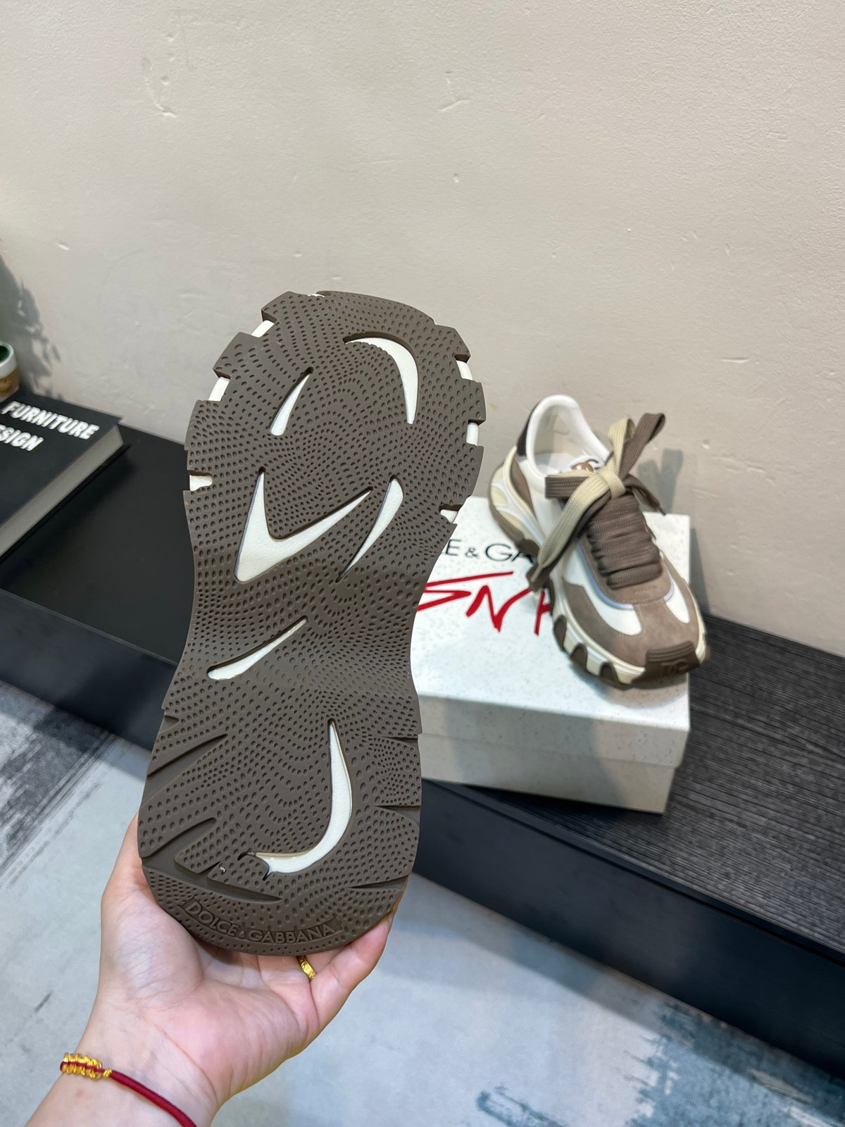Dolce & Gabbana DG Couple's Athletic Casual Sneakers