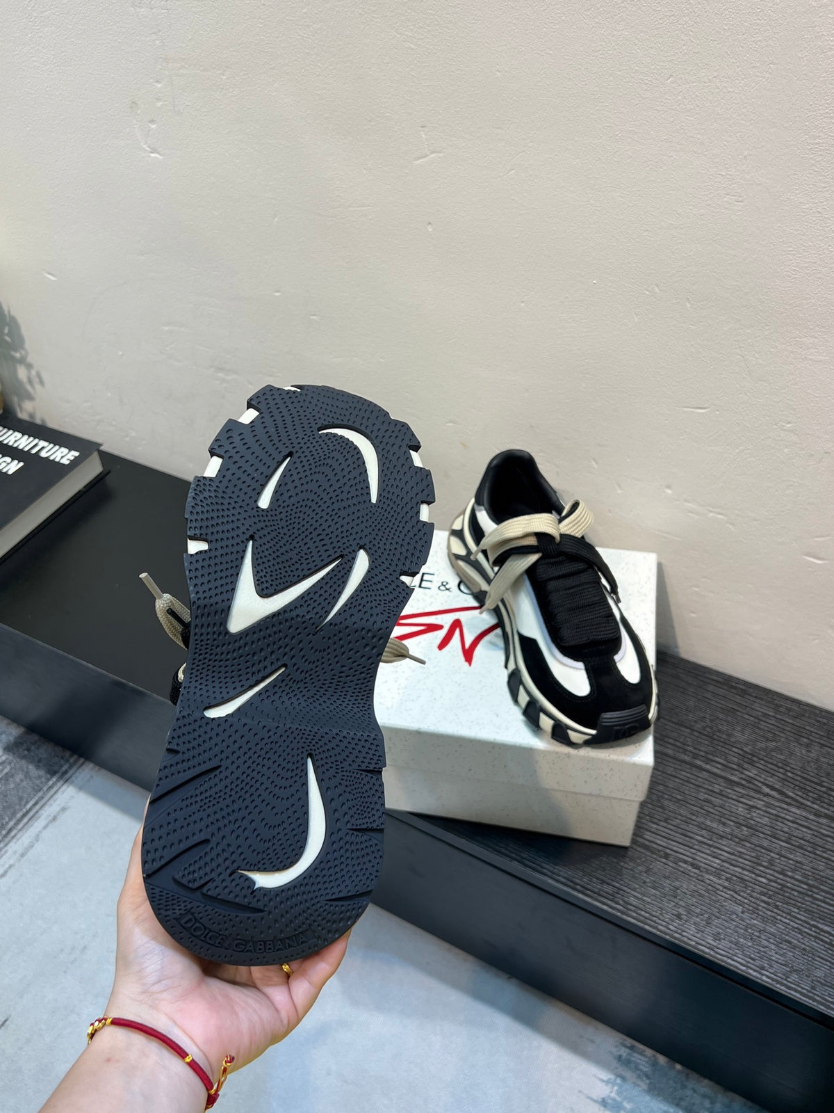 Dolce & Gabbana DG Couple's Athletic Casual Sneakers