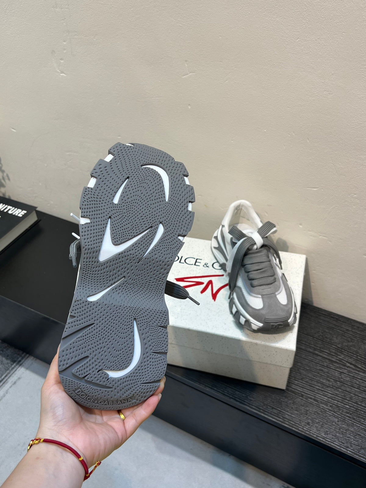 Dolce & Gabbana DG Couple's Athletic Casual Sneakers