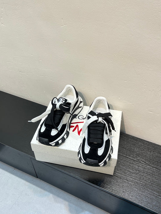 Dolce & Gabbana DG Couple's Athletic Casual Sneakers