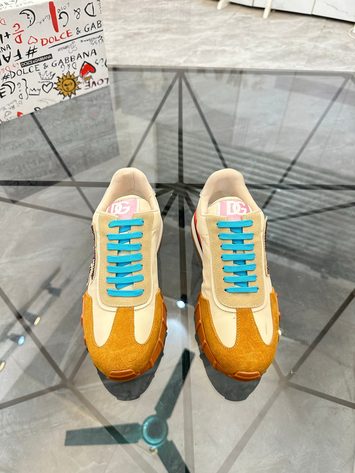 Dolce & Gabbana DG Low-Top Casual Shoes